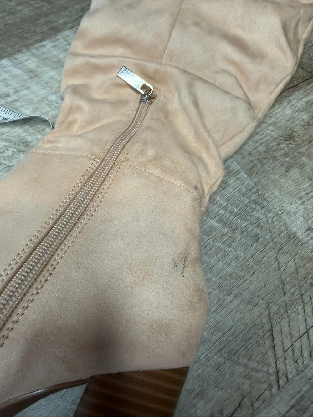 Women’s Knee-High Block Heel Boots - Nude/Cream Zip Side